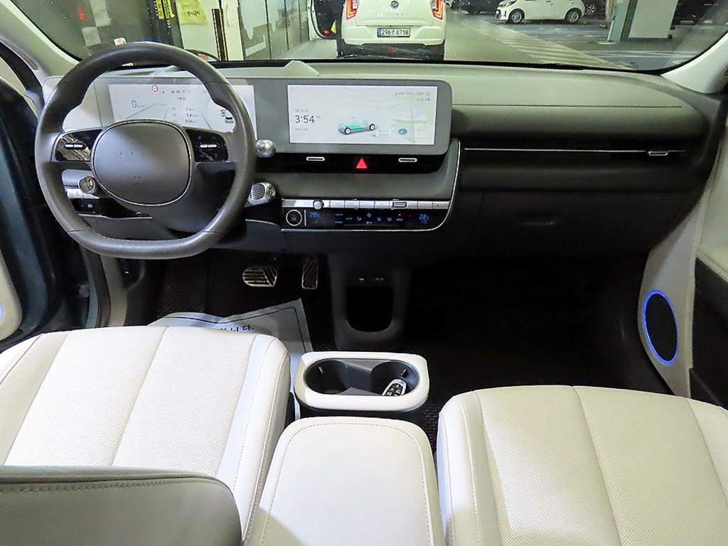 HYUNDAI Ioniq 5 - Vista 10