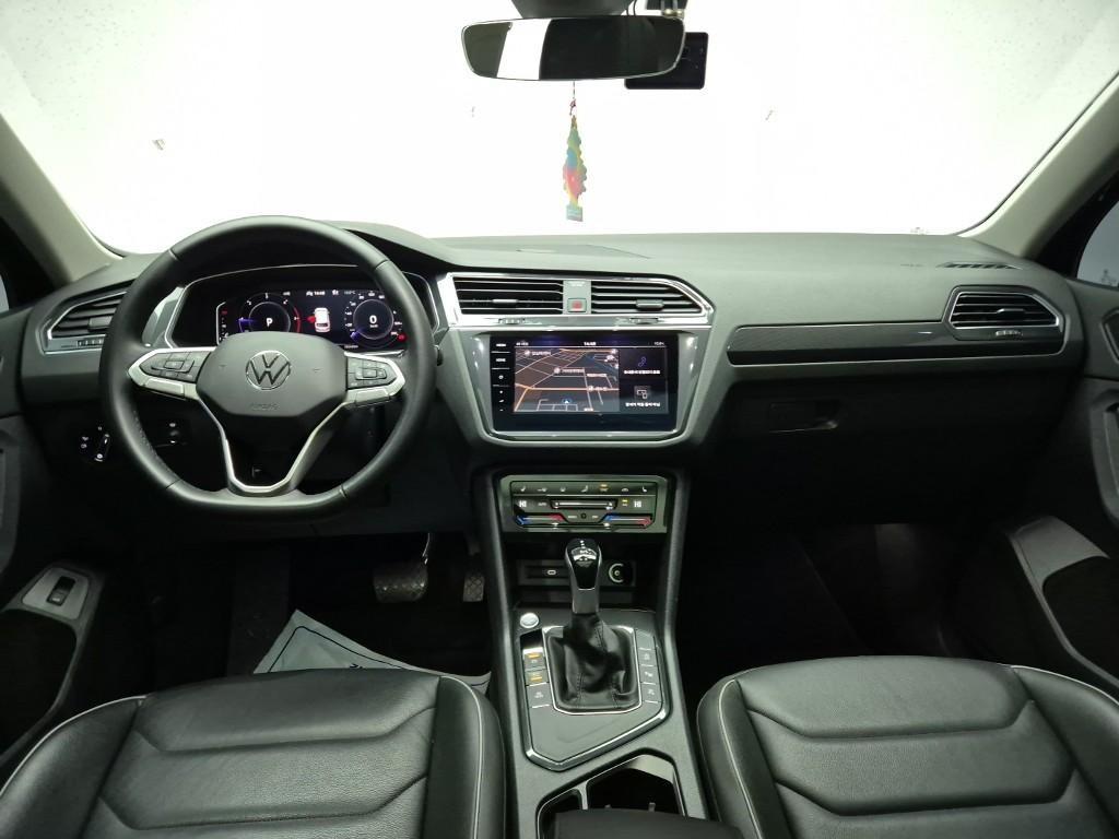 Volkswagen Tiguan - Vista 7