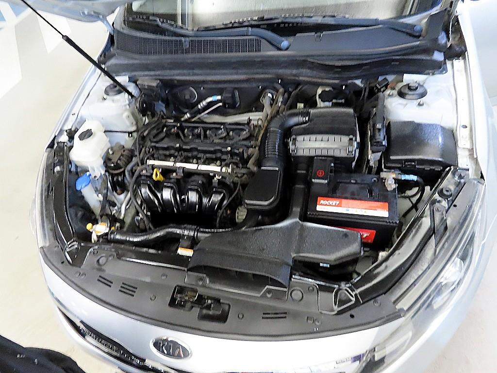 KIA K5 2011 Plateado - Importación desde Corea - HF Imports Iquique - Foto 19
