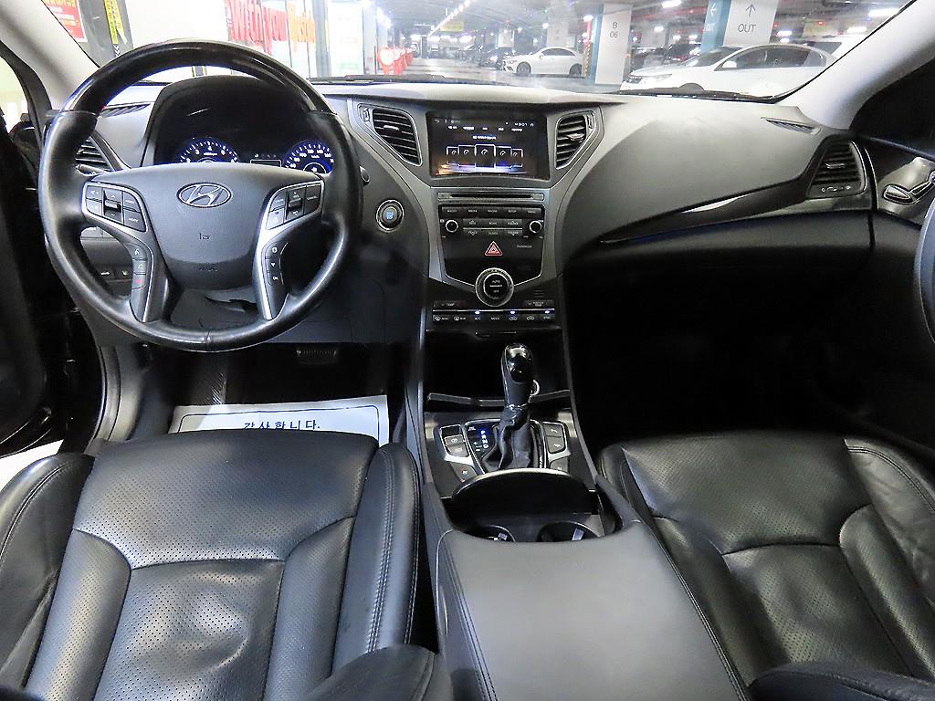 HYUNDAI Grandeur - Vista 10
