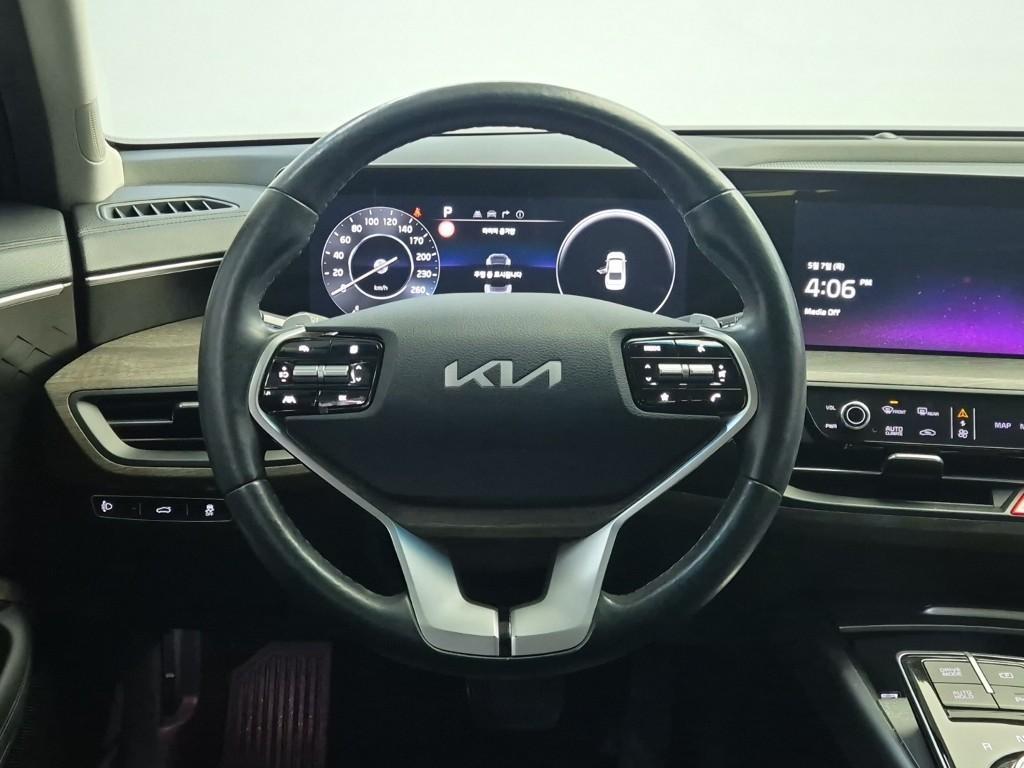 KIA K8 - Vista 9