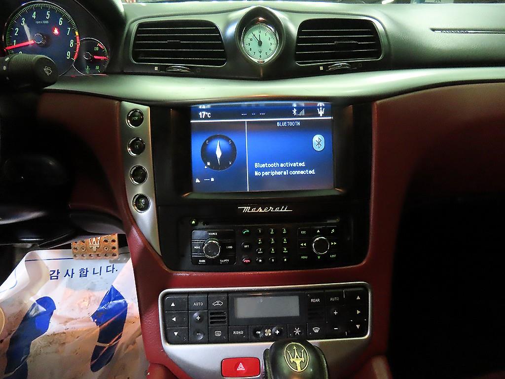 Maserati Gran Turismo - Vista 11