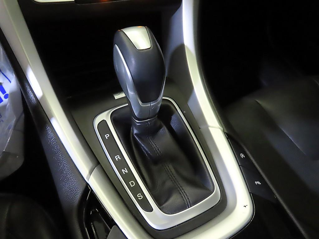 Ford Mondeo - Vista 12