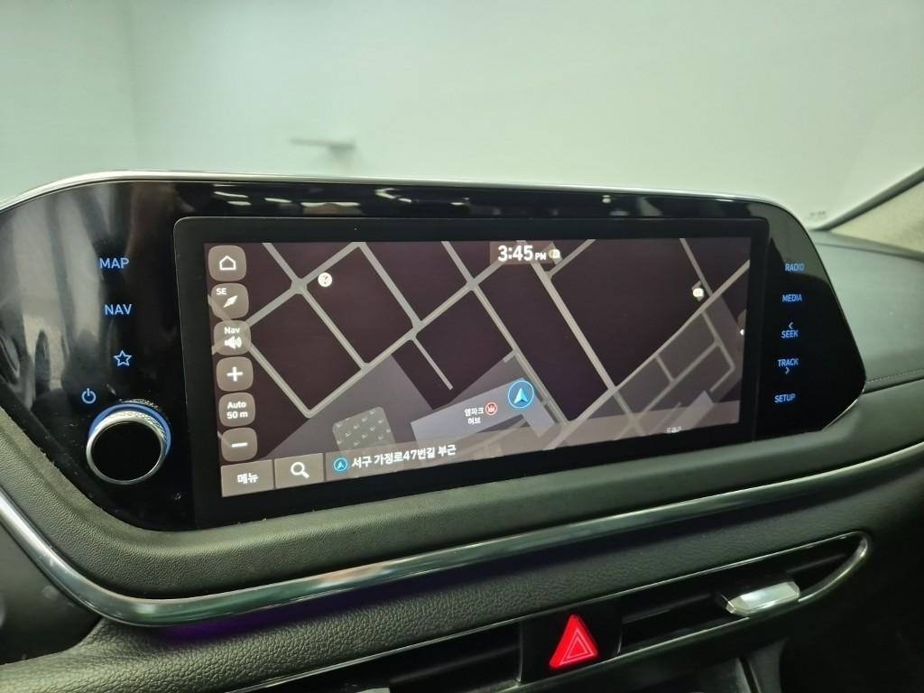 HYUNDAI Sonata - Vista 6