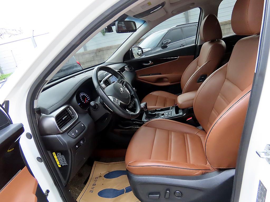 KIA Sorento - Vista 5