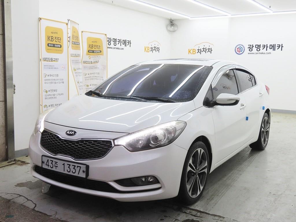 KIA K3 - Vista 2