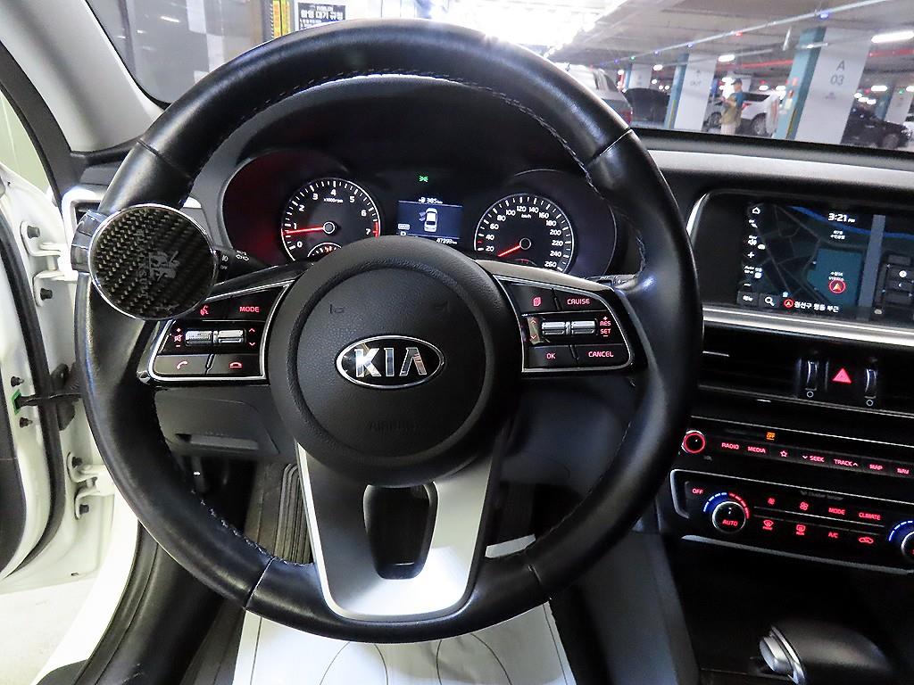 KIA K5 - Vista 8