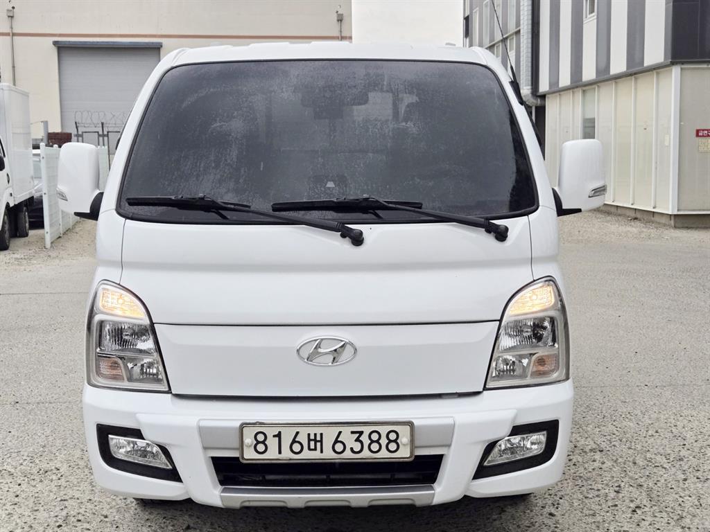 Small Truck Cargo (small) 2022 Blanco - Importación desde Corea - HF Imports Iquique - Foto 1