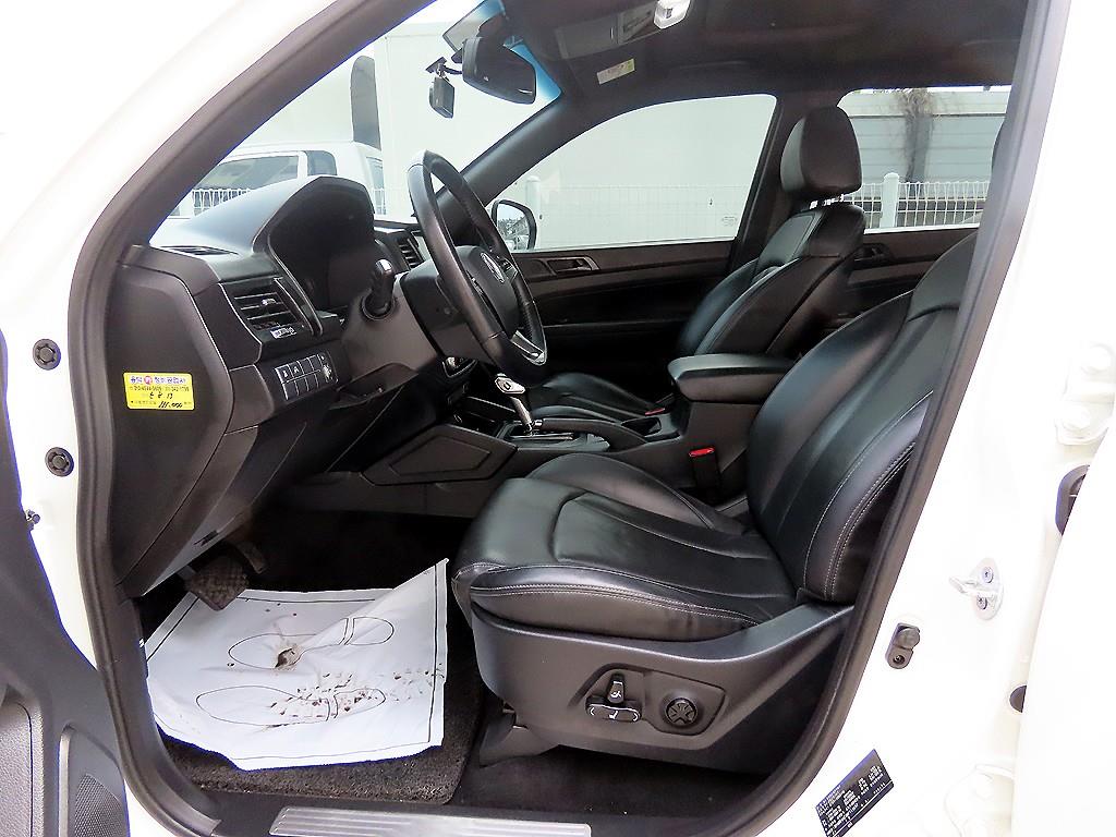Ssangyong Rexton - Vista 5