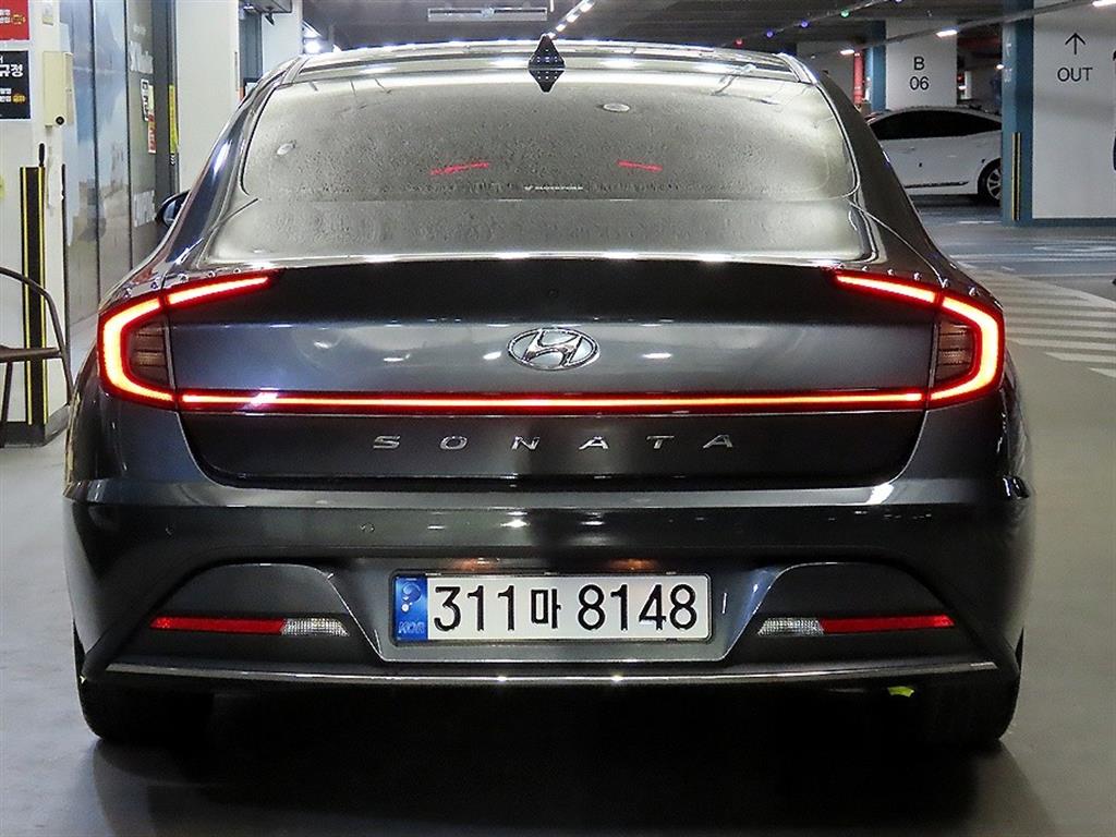 HYUNDAI Sonata - Vista 5