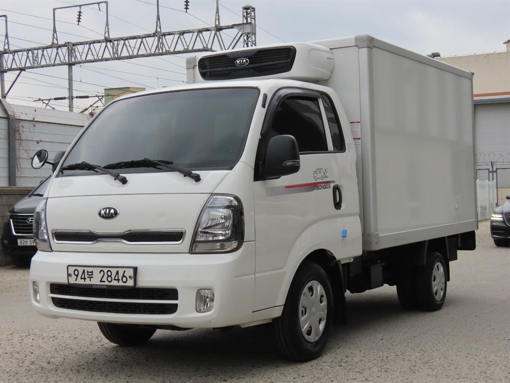 Small Truck Top_Frozen Top 2020 Blanco - Importación desde Corea - HF Imports Iquique - Foto 1