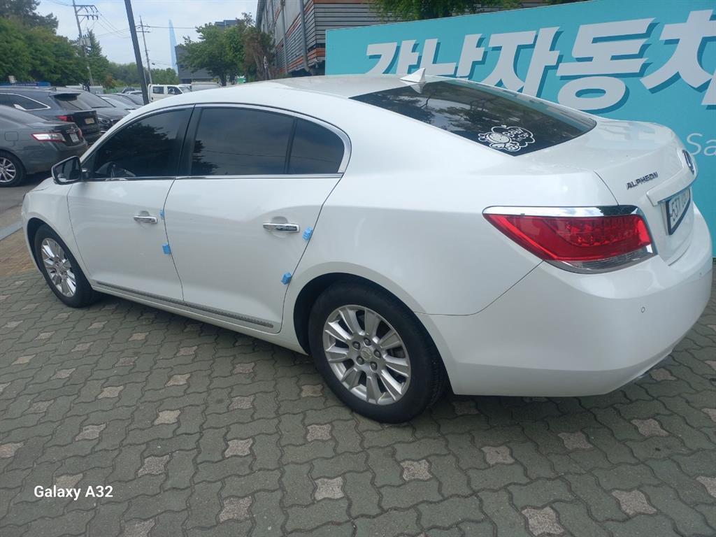 DAEWOO Alpheon - Vista 4