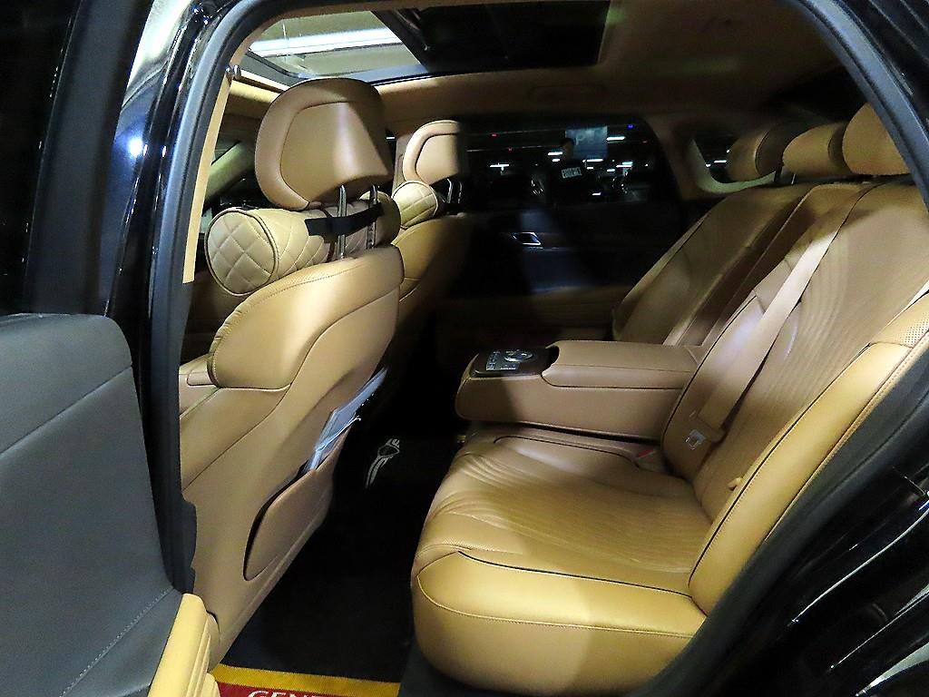 Genesis G80 - Vista 7