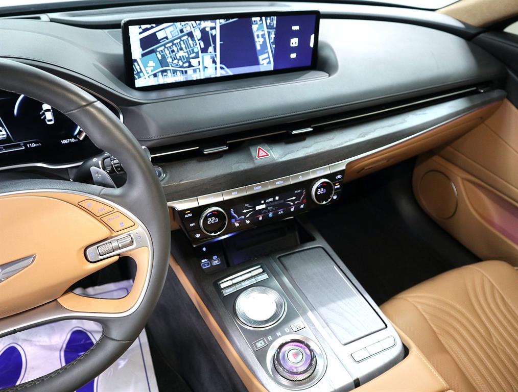 Genesis G80 - Vista 11