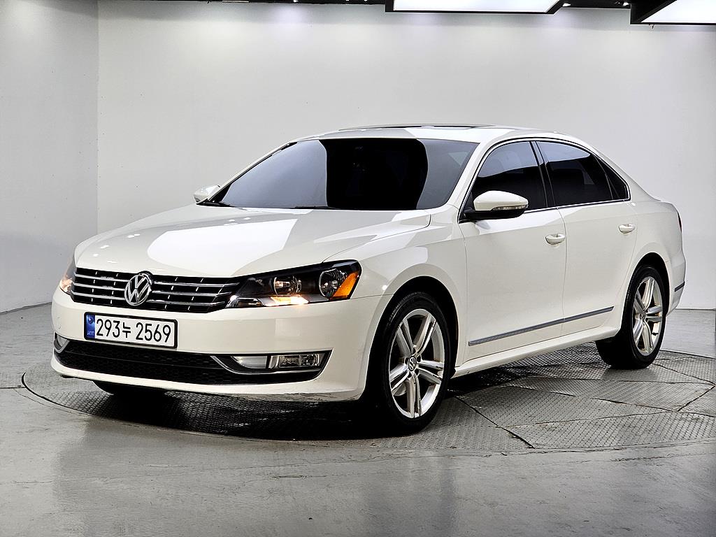 Volkswagen Passat 2013 Blanco - Importación desde Corea - HF Imports Iquique - Foto 1