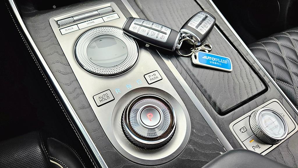 Genesis GV80 2022 Blanco - Importación desde Corea - HF Imports Iquique - Foto 14