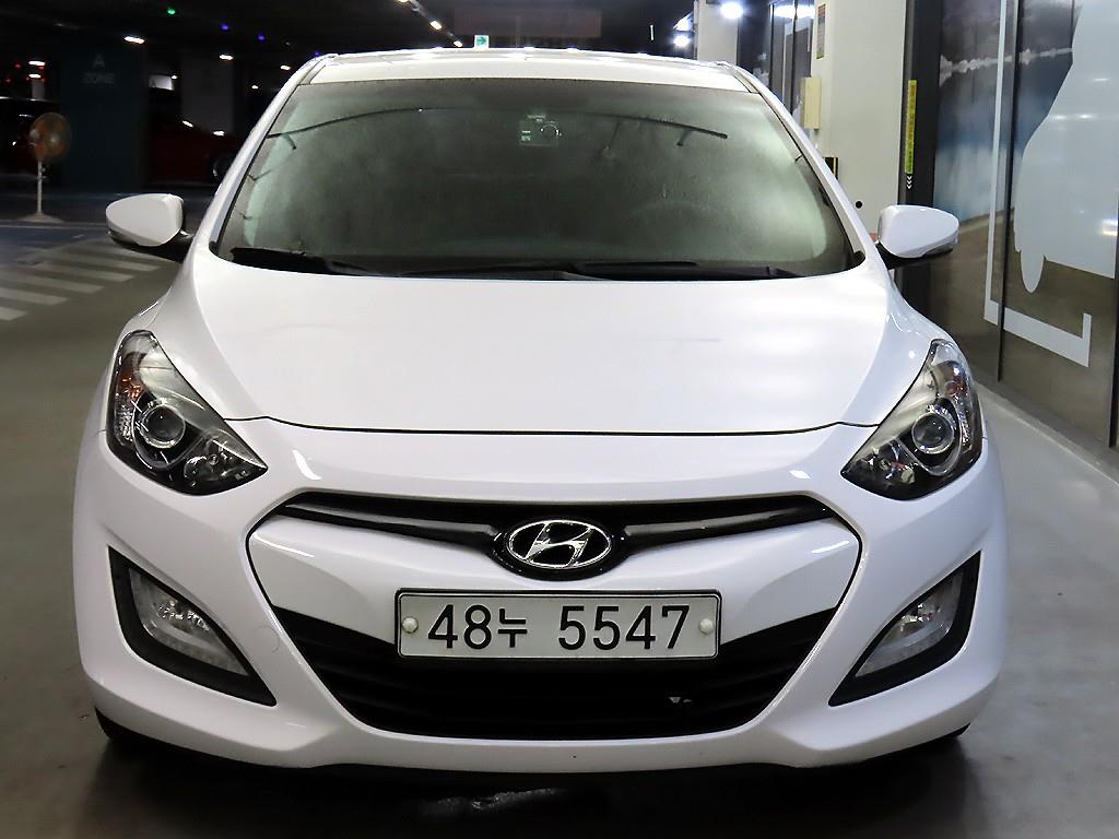 HYUNDAI i30 - Vista 2