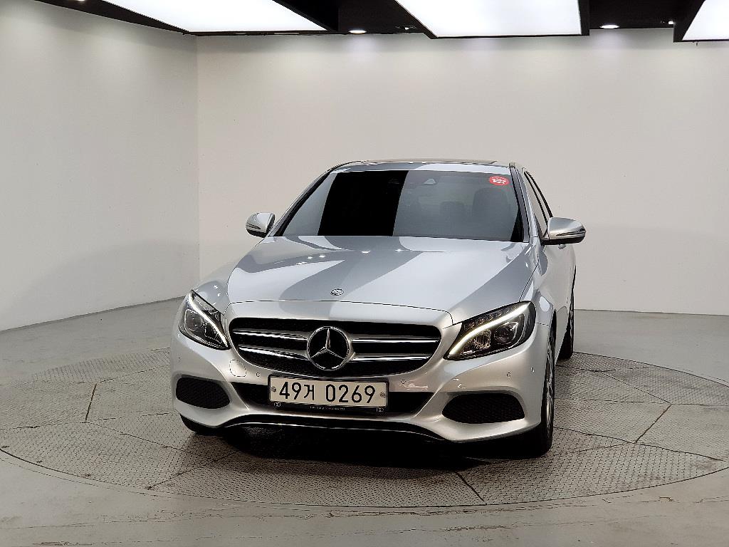 Mercedes Benz C Class - Vista 2