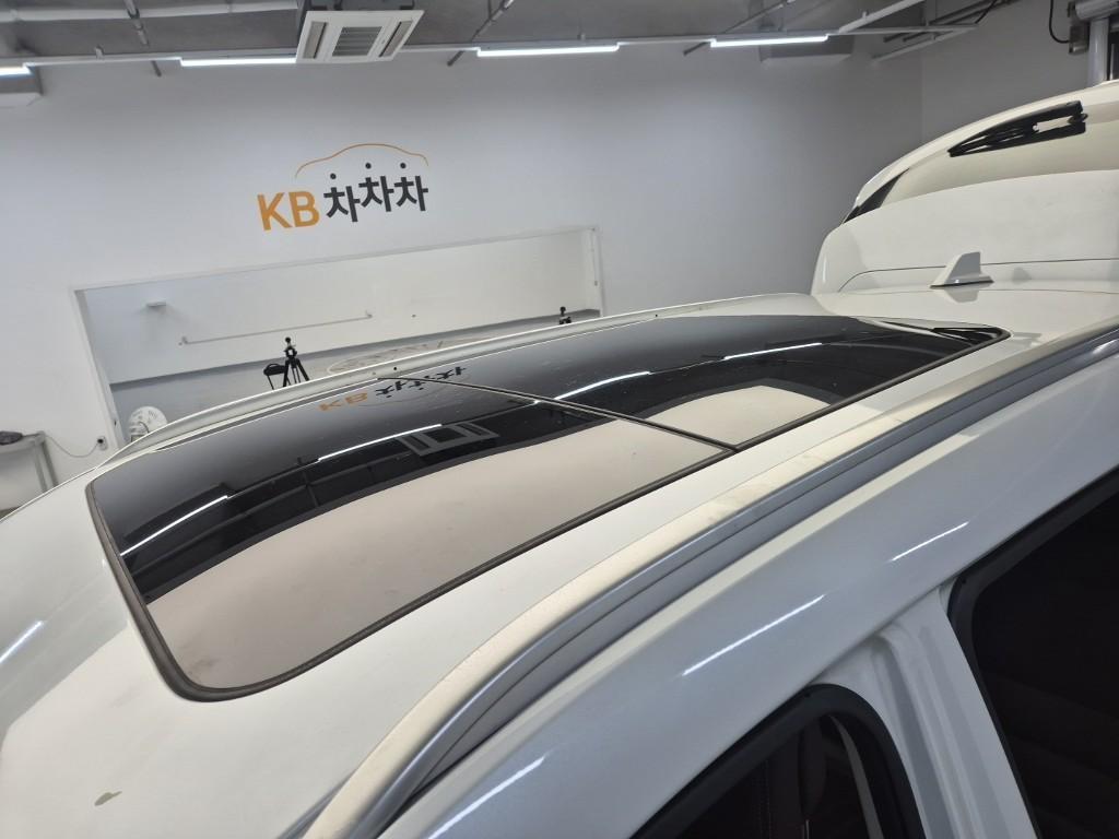 SAMSUNG QM6 2017 Blanco - Importación desde Corea - HF Imports Iquique - Foto 13