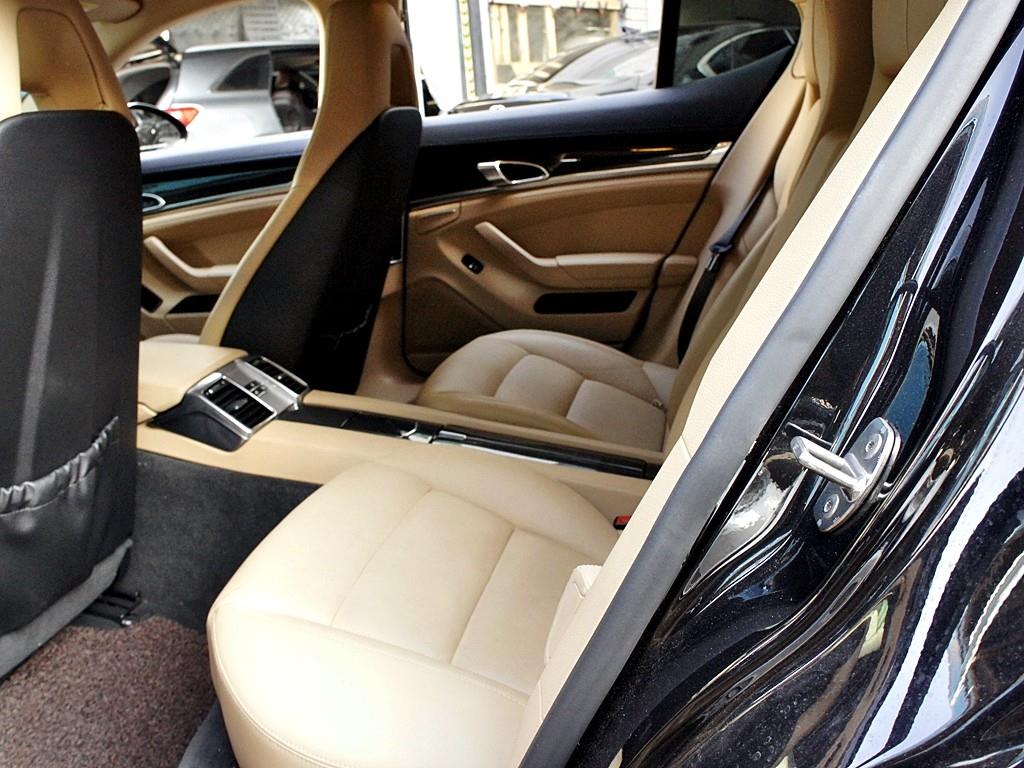 Porsche Panamera - Vista 7