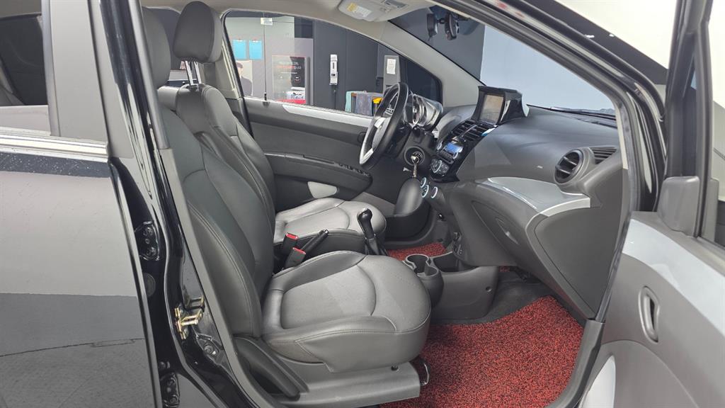 Chevrolet Spark - Vista 11