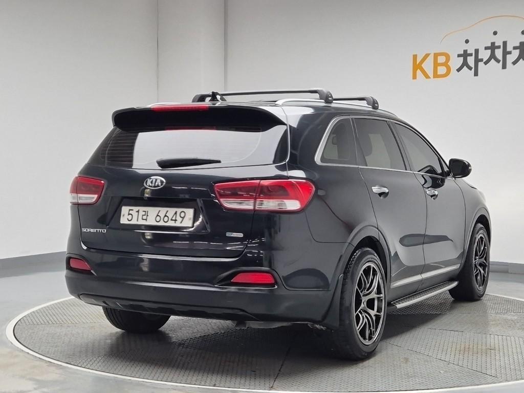 KIA Sorento - Vista 3