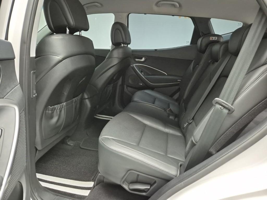 HYUNDAI Santa Fe - Vista 12