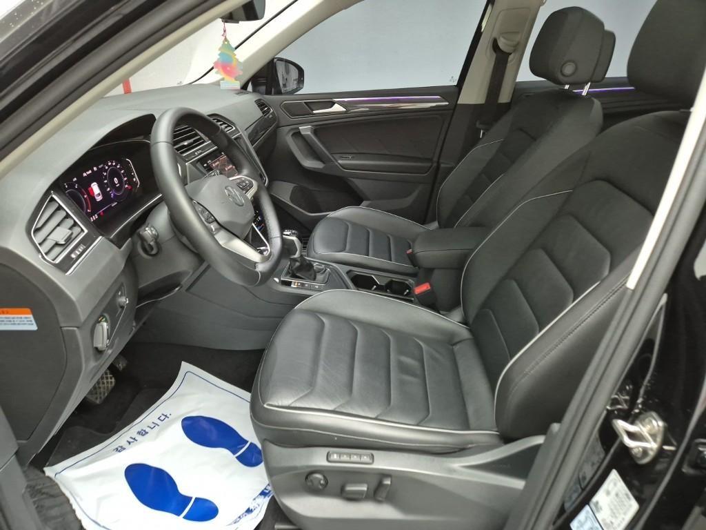 Volkswagen Tiguan - Vista 11