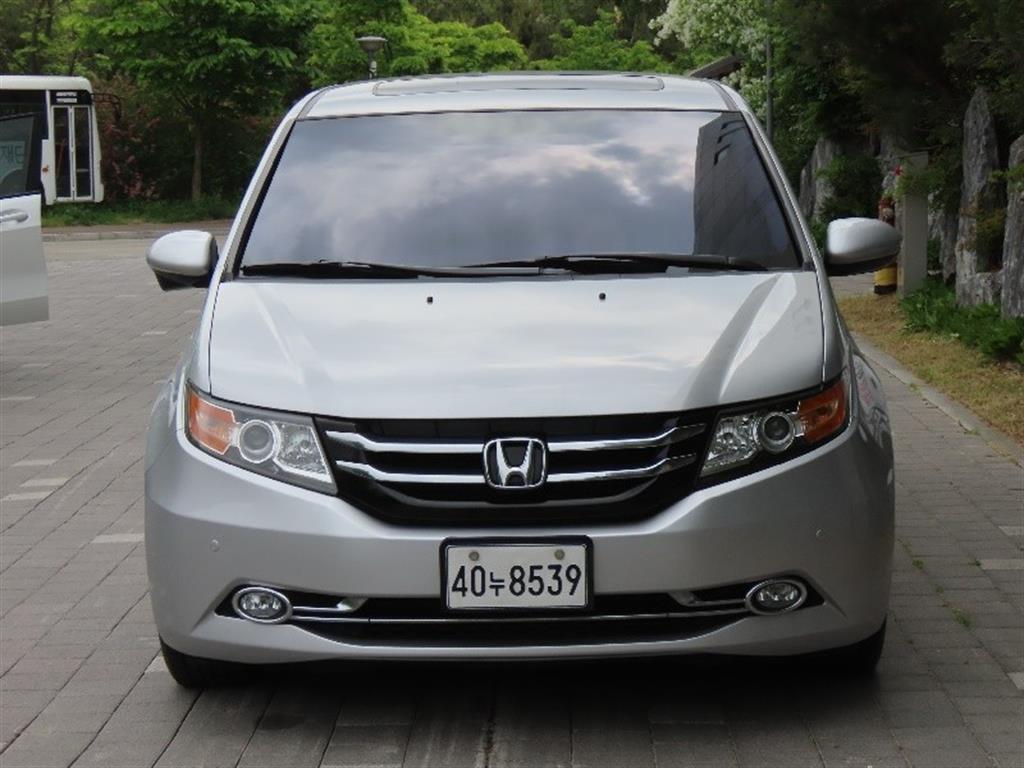 Honda Odyssey 2014 - Importación desde Corea - HF Imports Iquique - Foto 1