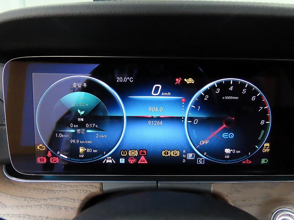 Mercedes Benz E class - Vista 8