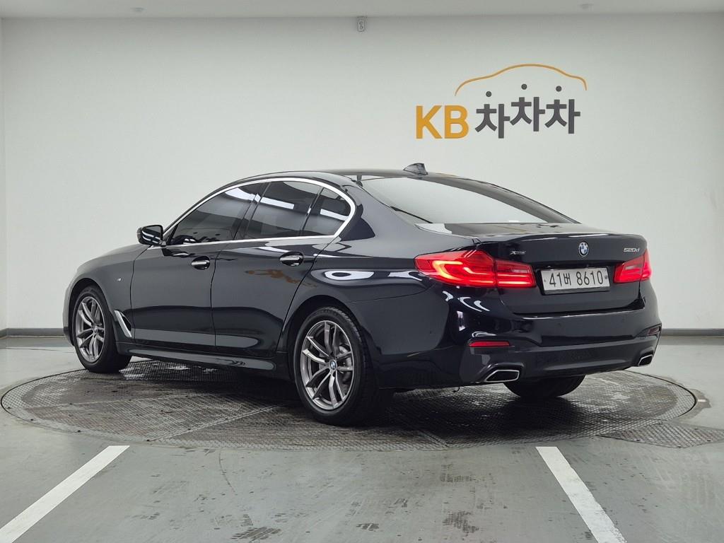 BMW 5 Series - Vista 3