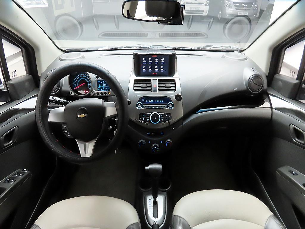 Chevrolet Spark - Vista 8