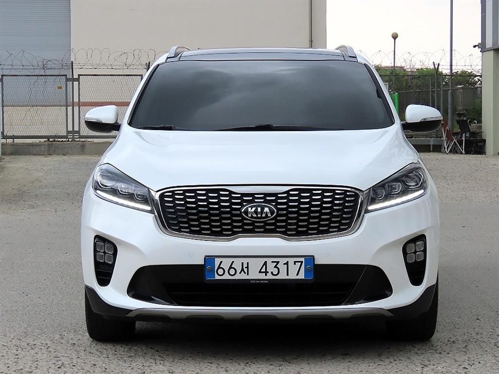 KIA Sorento 2018 Blanco - Importación desde Corea - HF Imports Iquique - Foto 1