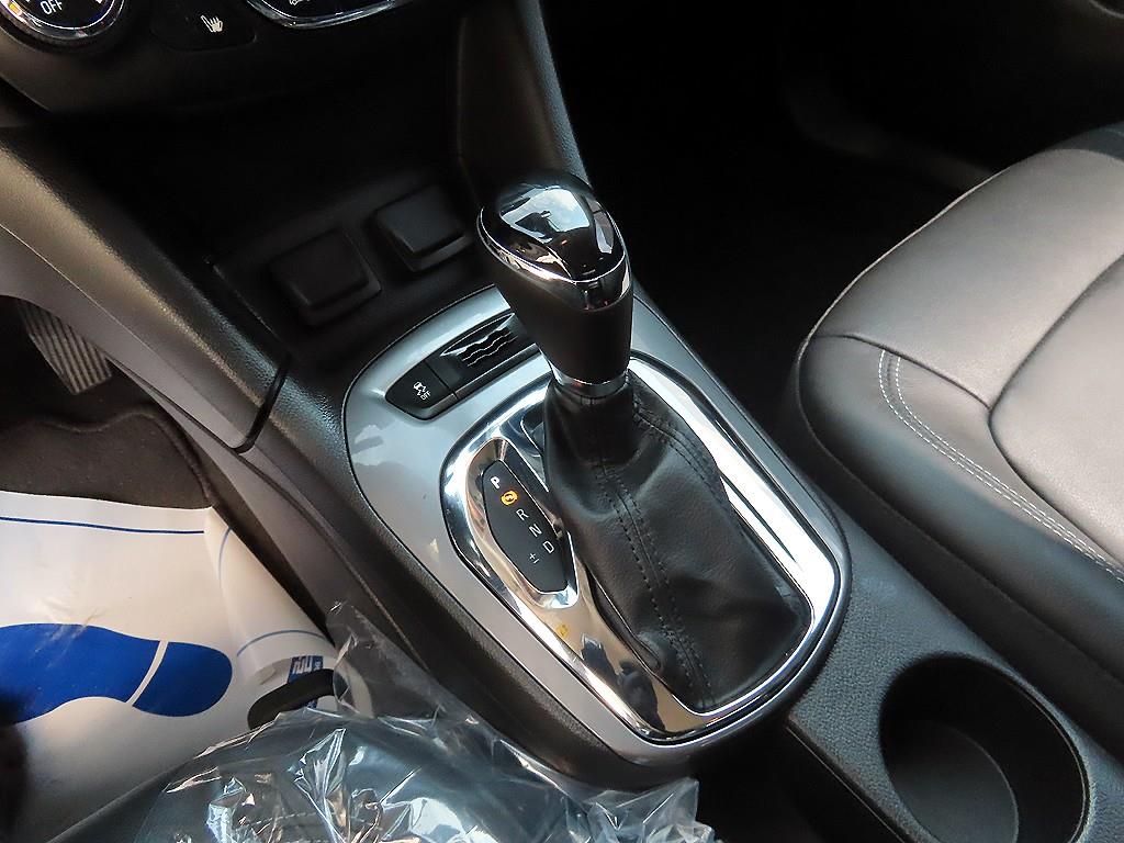 Chevrolet Cruise - Vista 10