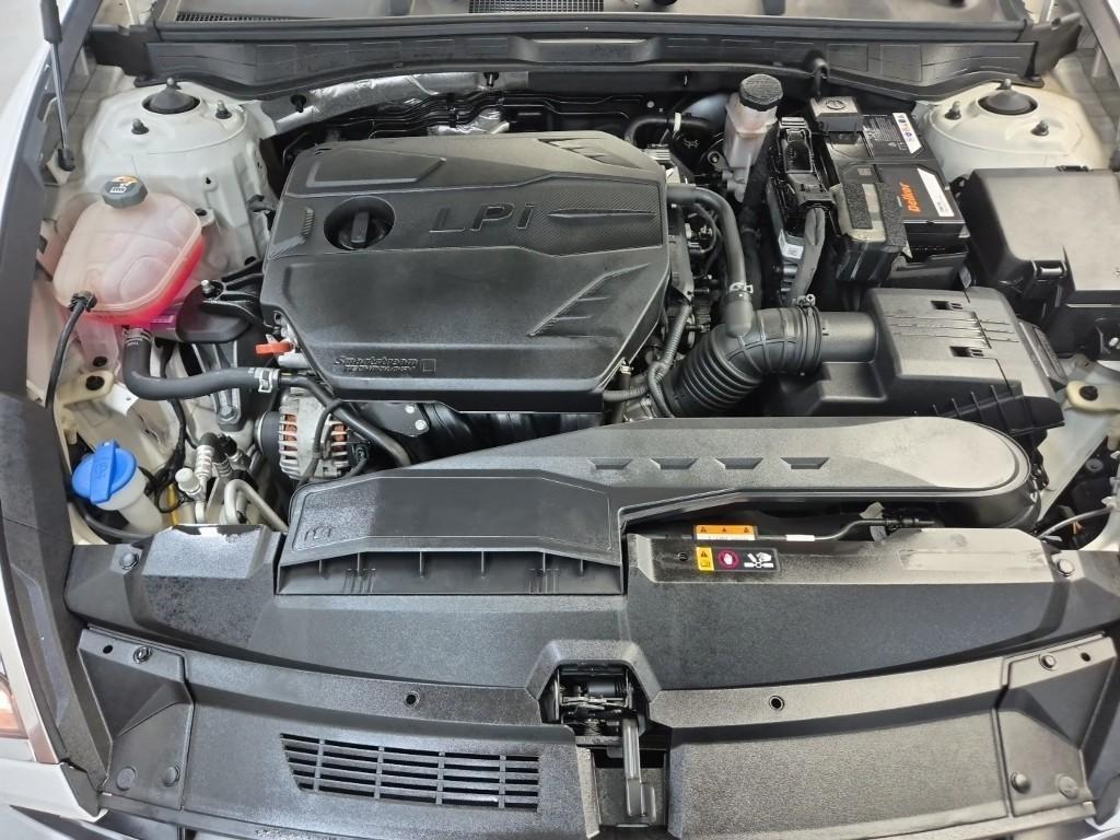 HYUNDAI Sonata - Vista 5