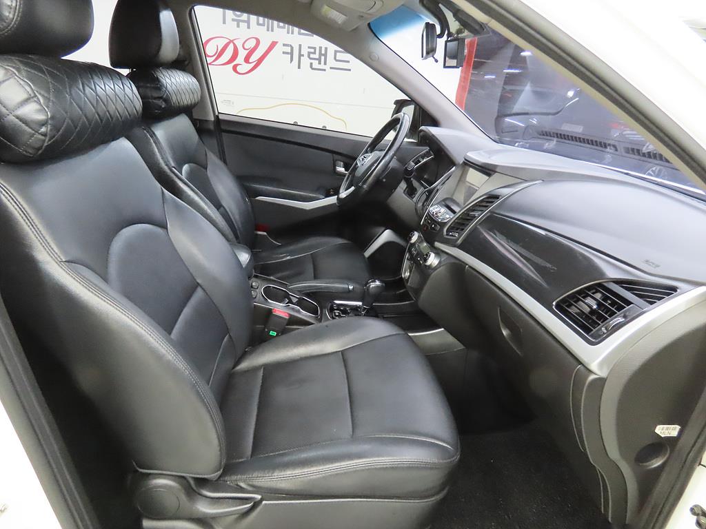 Ssangyong Korando - Vista 6