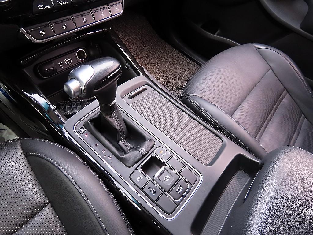 KIA Sorento - Vista 10