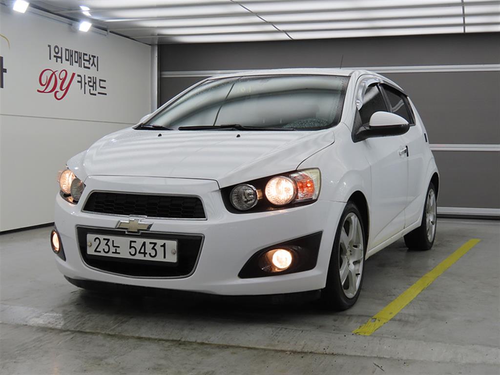 Chevrolet Abeo 2012 Blanco - Importación desde Corea - HF Imports Iquique - Foto 1