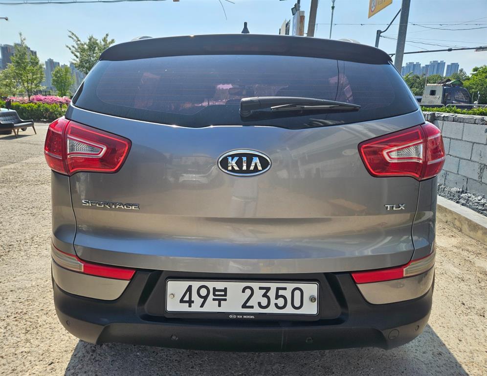KIA Sportage - Vista 5