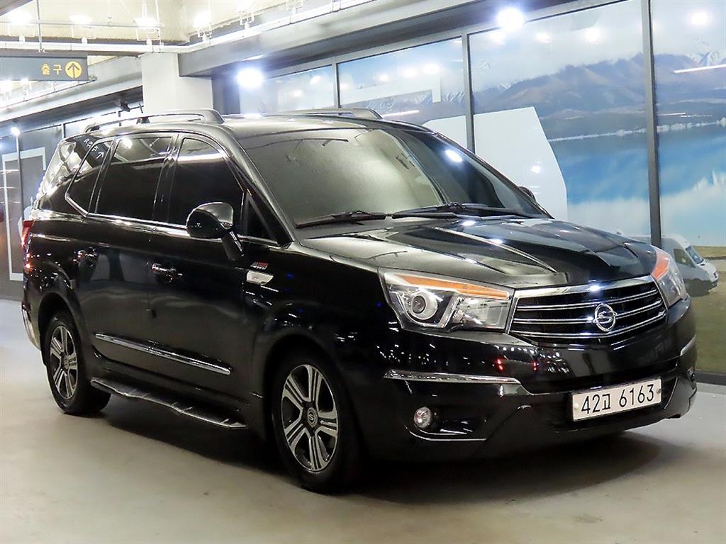 Ssangyong Korando 2015 Negro - Importación desde Corea - HF Imports Iquique - Foto 1