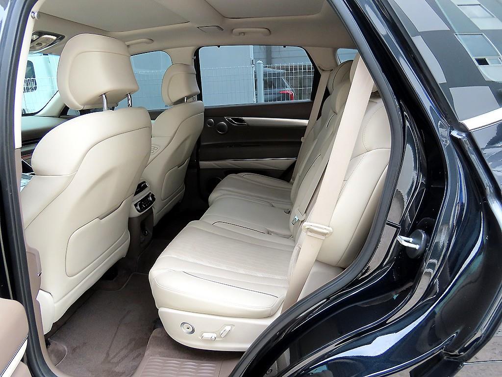 Genesis GV80 - Vista 6