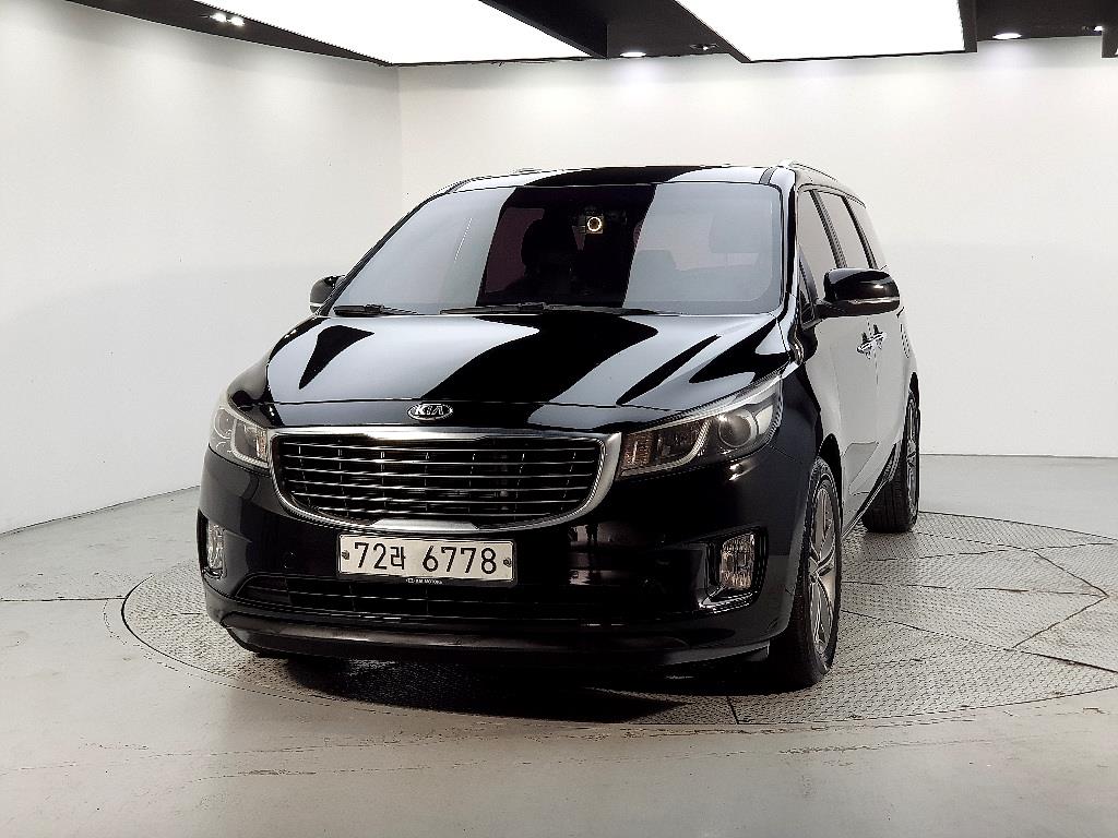 KIA Carnival - Vista 2