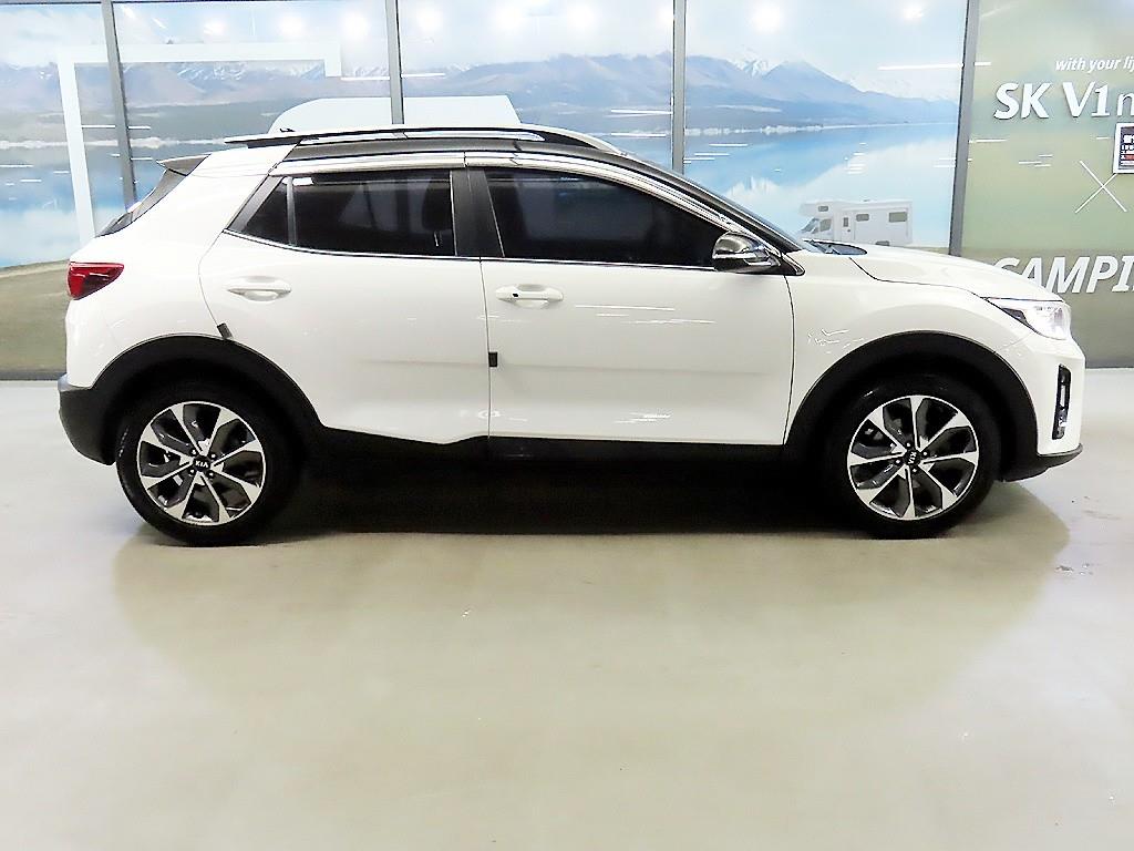 KIA Stonic - Vista 3