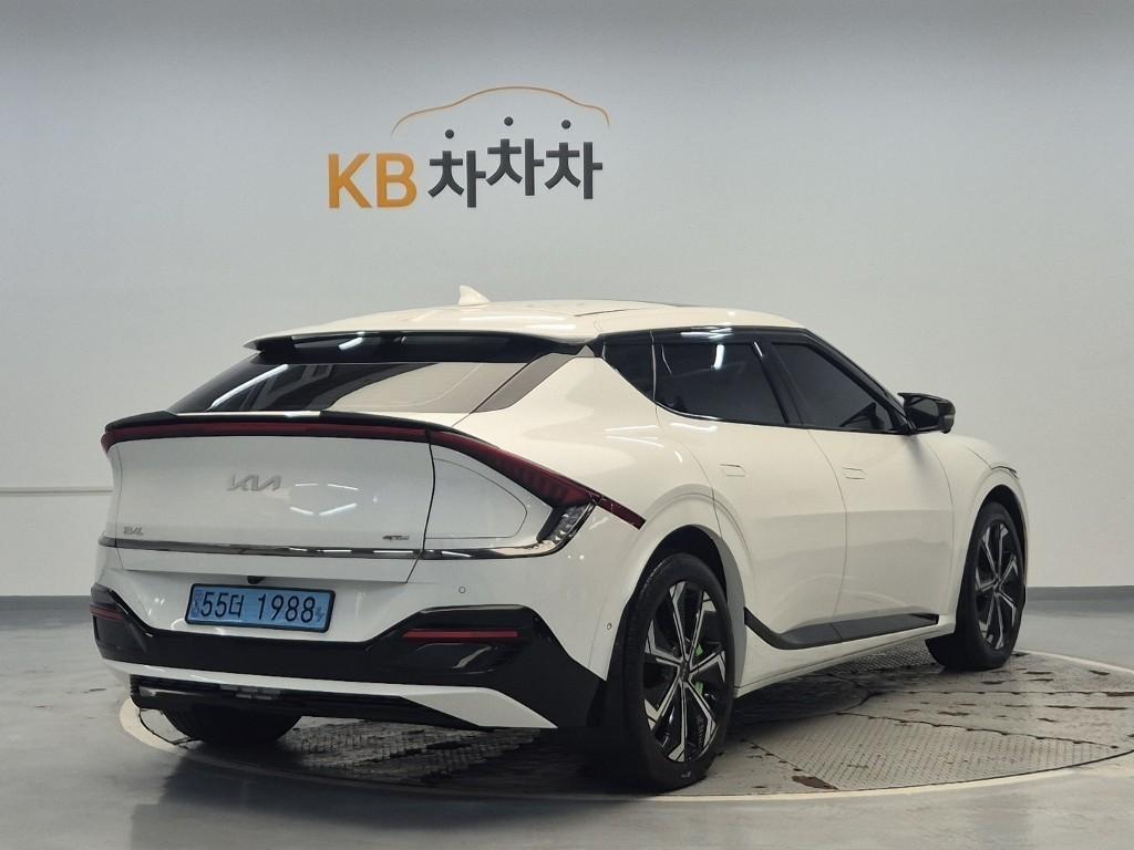 KIA EV6 - Vista 3