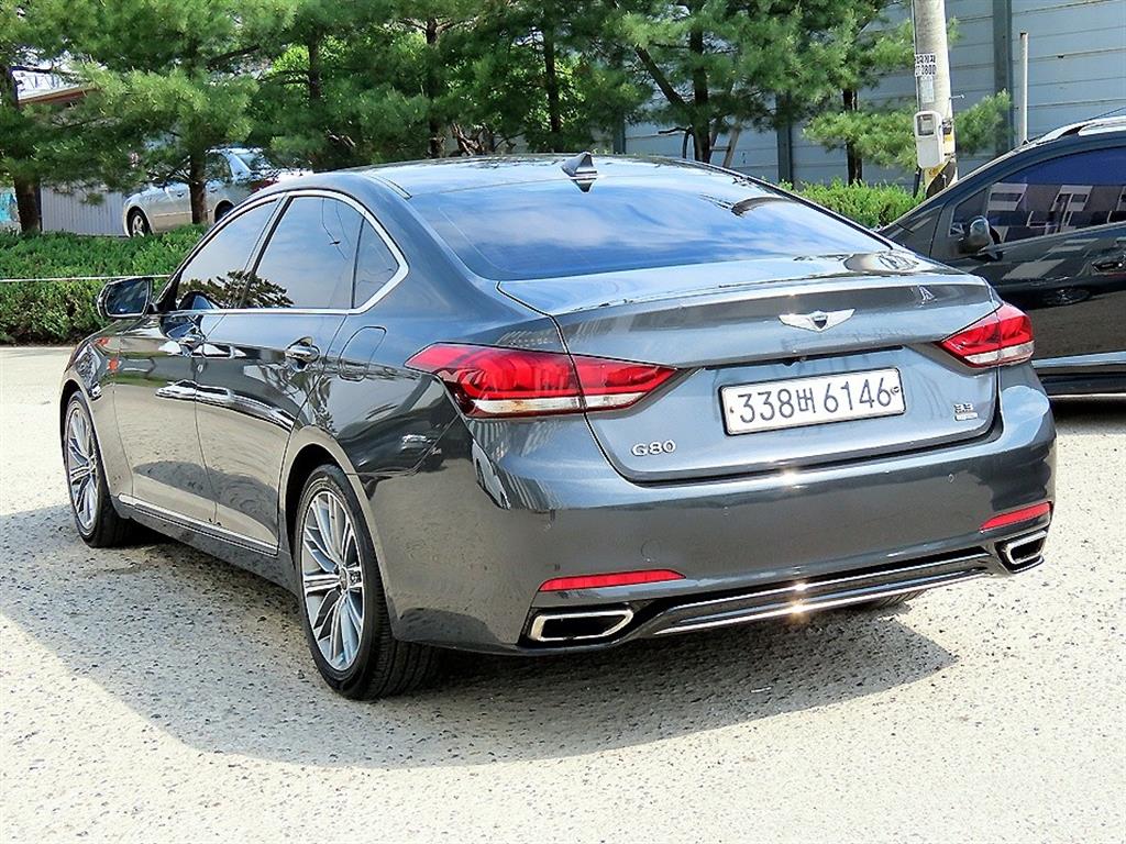 Genesis G80 - Vista 3