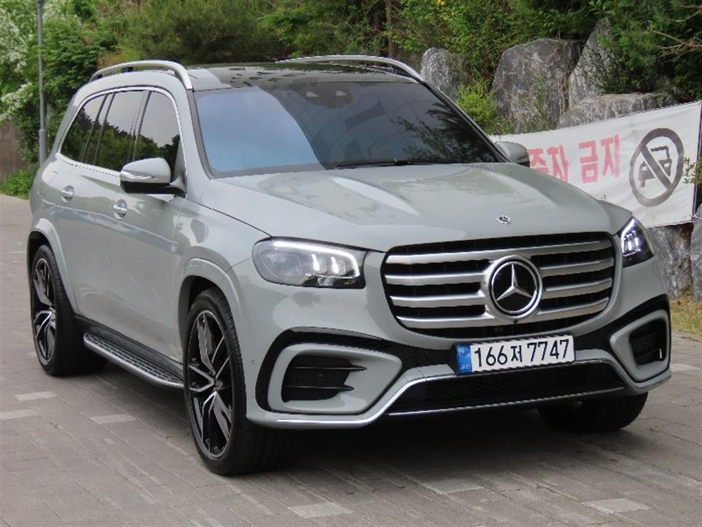 Mercedes Benz GLS Class - Vista 3