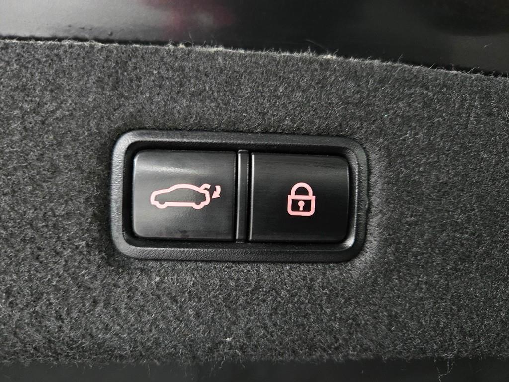 Genesis EQ900 2018 Negro - Importación desde Corea - HF Imports Iquique - Foto 17