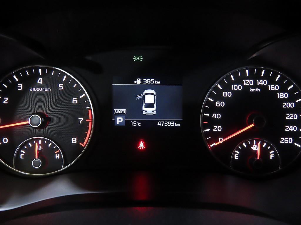 KIA K5 - Vista 9