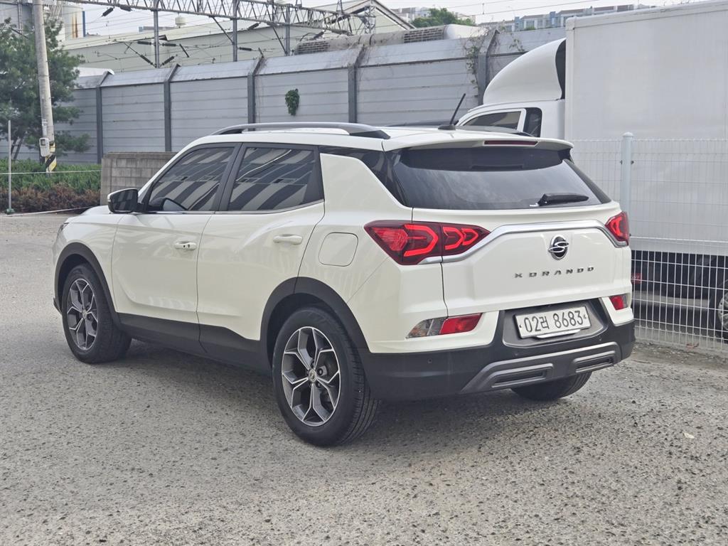 Ssangyong Korando - Vista 3