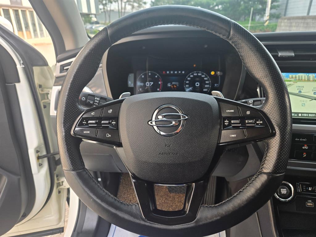 Ssangyong Korando - Vista 7